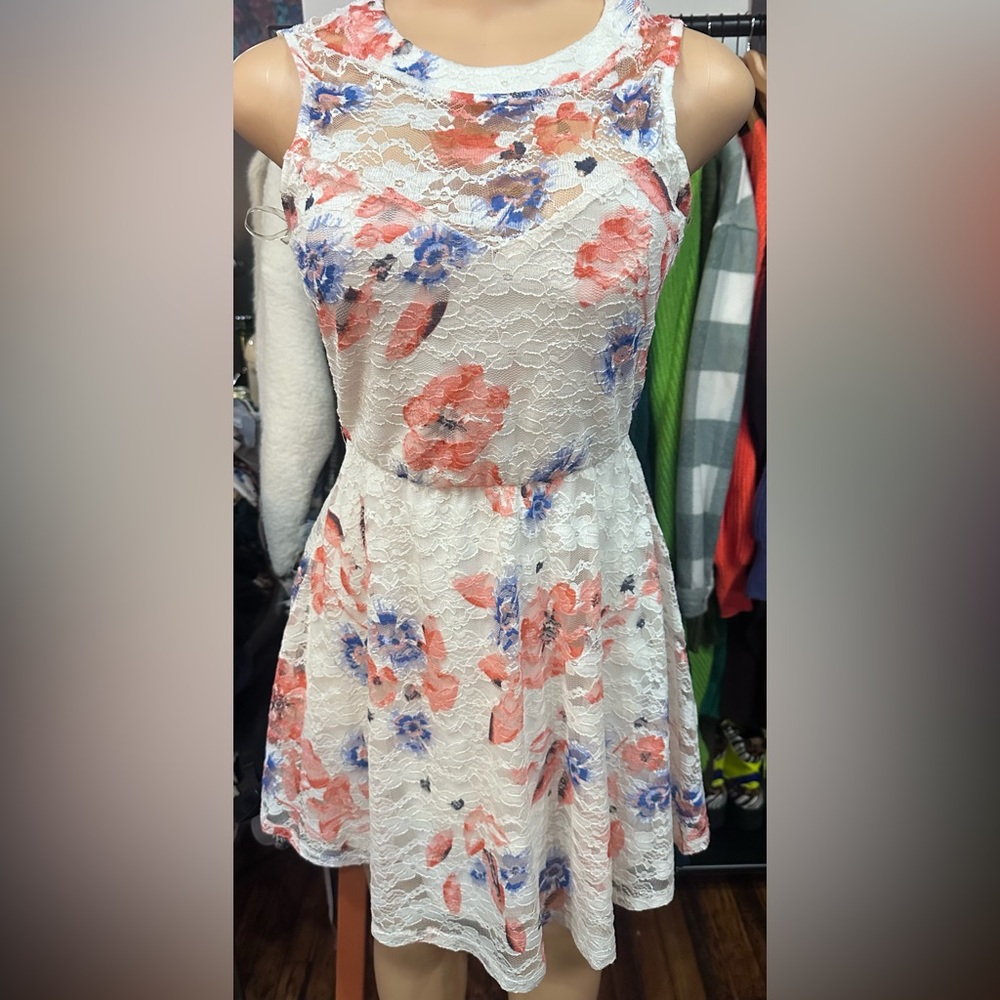 Lily Rose Cream Sleeveless Midi Dress